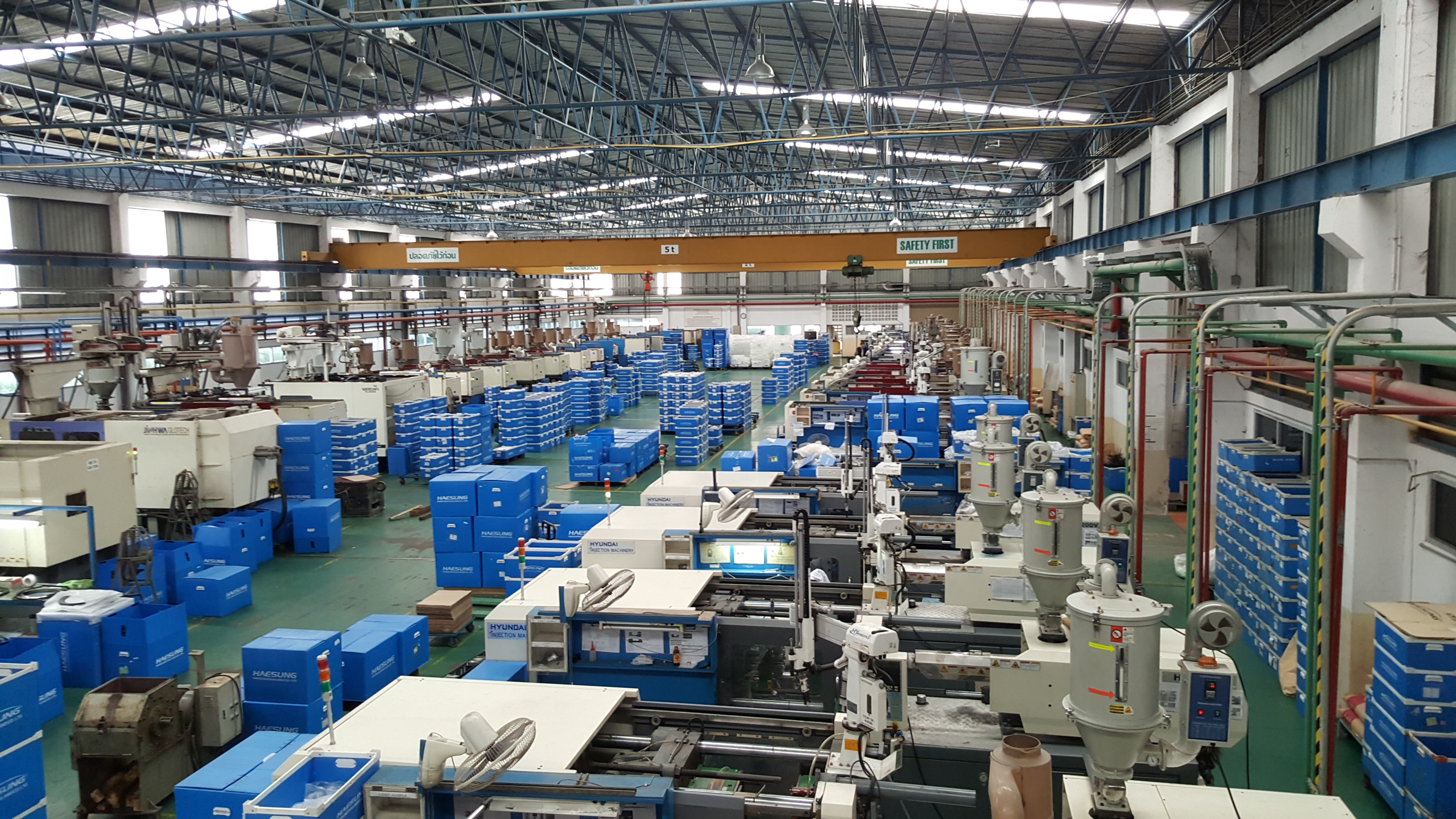 HAESUNG injection molding factory in Pantong, Chonburi, Thailand - 47 molding machines, 23,140 m2 / 해성 태국 촌부리 판통 사출공장
